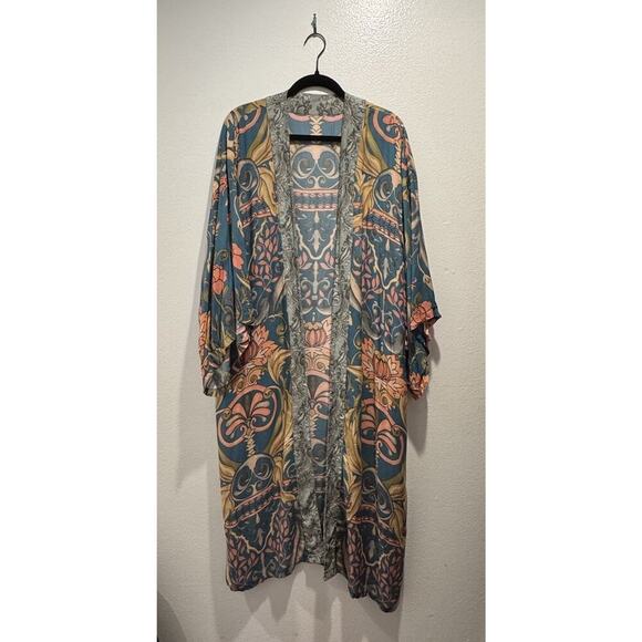 Powder UK Women’s Floral Print Kimono Wrap Colorful Festival Boho Artsy READ - Picture 1 of 16